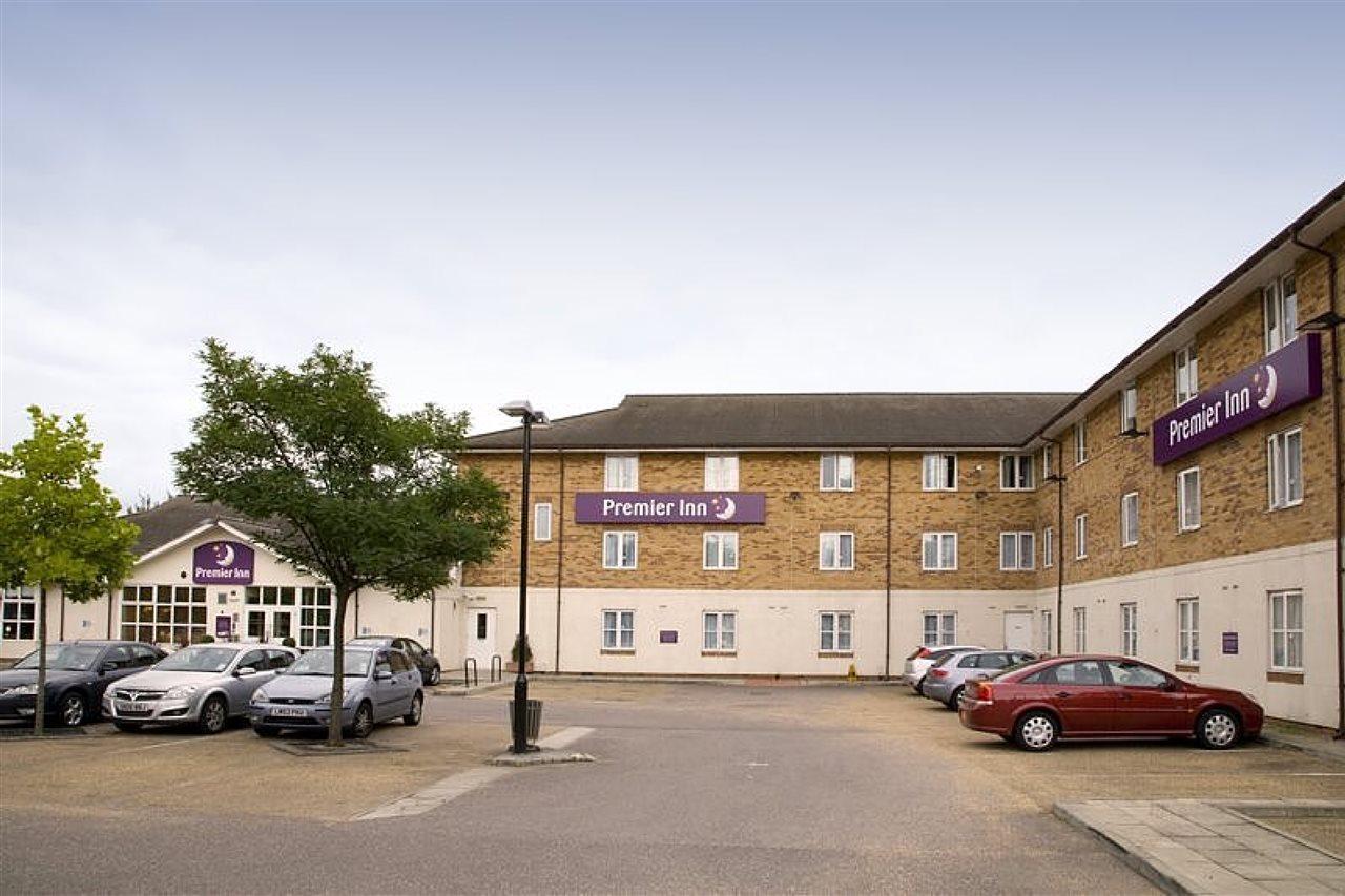 Premier Inn London Barking Buitenkant foto
